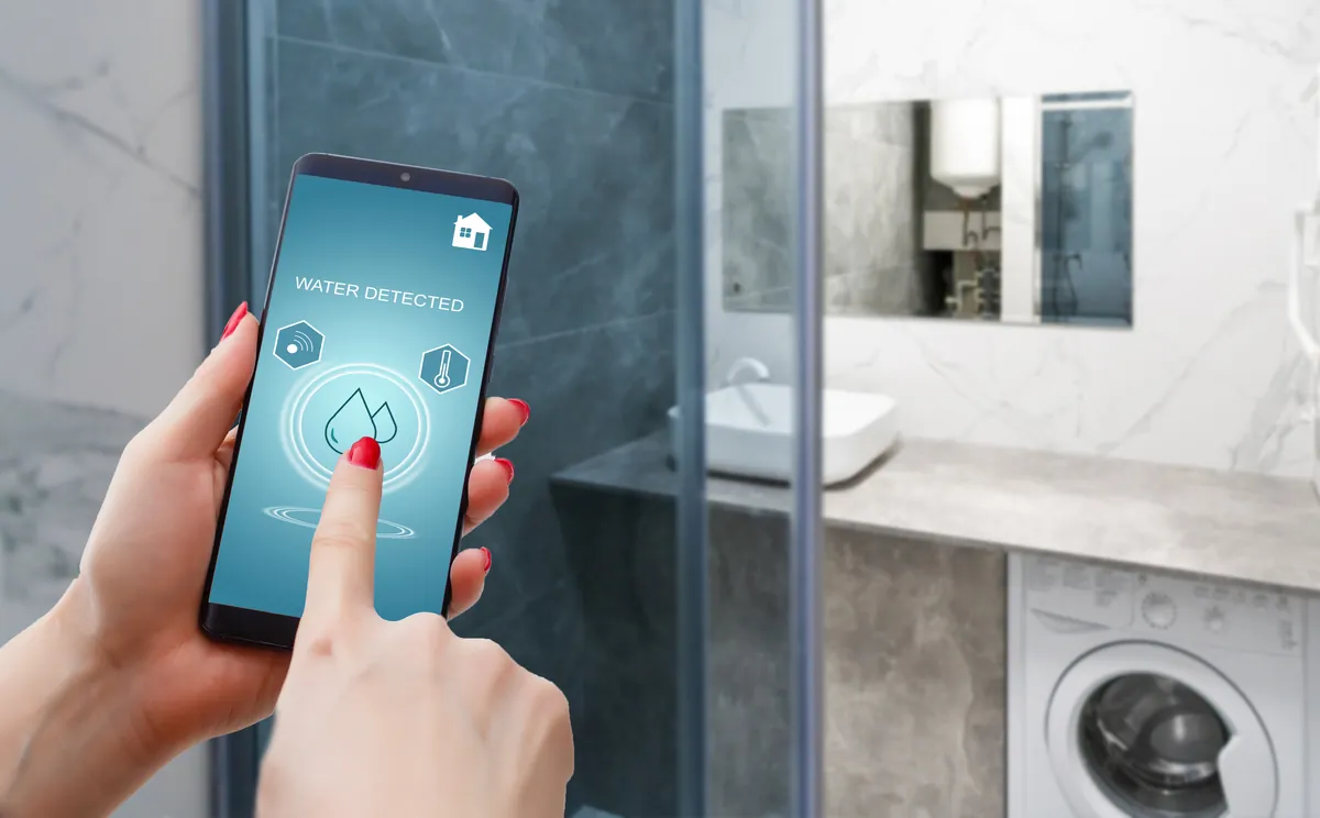 Smart water leak sensor app on a phone, from our Mission Viejo guide: Mission Viejo Homeowner's Guide to Slab Leak Repair Costs